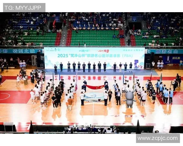 篮球明星游街盛况空前球迷热情高涨共庆篮球文化盛宴